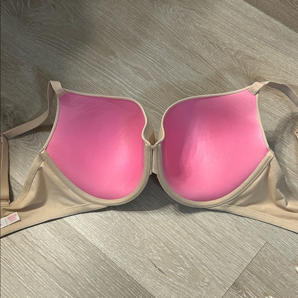 PINK Wear Everywhere Super Push-Up Bra Sz 34DDD - Picture 7 of 8